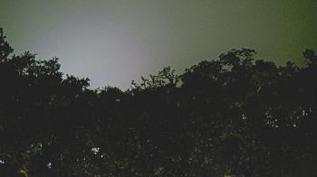 Weather camera view of Metairie Club Gardens.