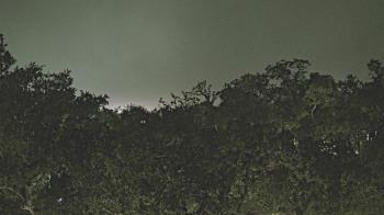 Weather camera view of Metairie Club Gardens.