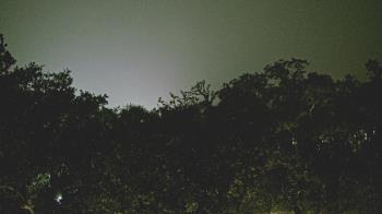 Weather camera view of Metairie Club Gardens.