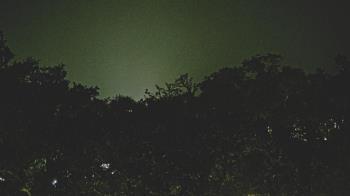 Weather camera view of Metairie Club Gardens.