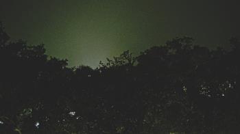 Weather camera view of Metairie Club Gardens.