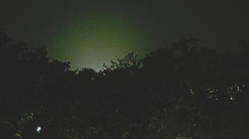 Weather camera view of Metairie Club Gardens.