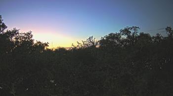 Weather camera view of Metairie Club Gardens.