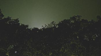 Weather camera view of Metairie Club Gardens.