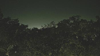 Weather camera view of Metairie Club Gardens.