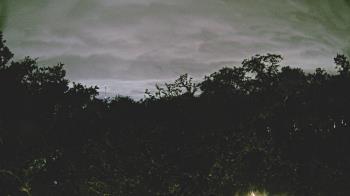 Weather camera view of Metairie Club Gardens.