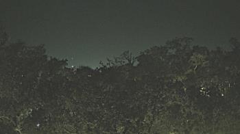 Weather camera view of Metairie Club Gardens.