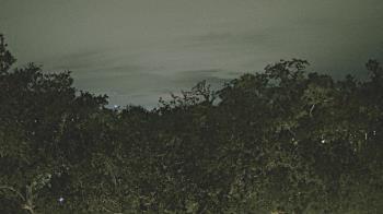 Weather camera view of Metairie Club Gardens.