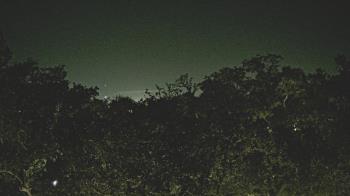 Weather camera view of Metairie Club Gardens.