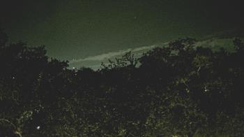 Weather camera view of Metairie Club Gardens.