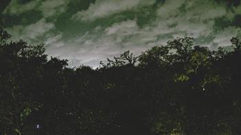 Weather camera view of Metairie Club Gardens.