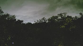 Weather camera view of Metairie Club Gardens.