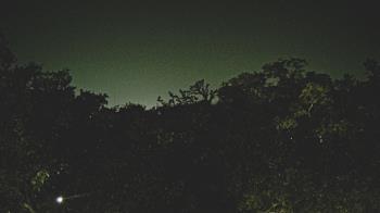 Weather camera view of Metairie Club Gardens.