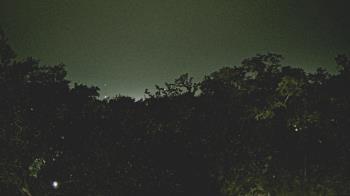 Weather camera view of Metairie Club Gardens.
