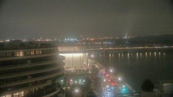 Weather camera view of The Watergate Hotel.