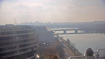 Weather camera view of The Watergate Hotel.