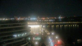 Weather camera view of The Watergate Hotel.