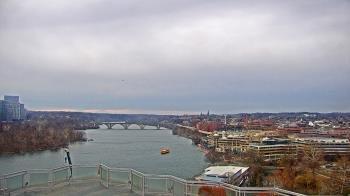 Weather camera view of The Watergate Hotel.