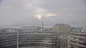 Weather camera view of The Watergate Hotel.