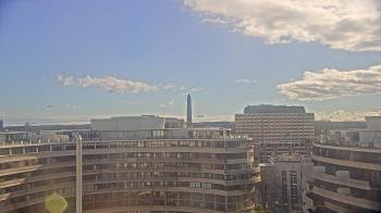 Weather camera view of The Watergate Hotel.