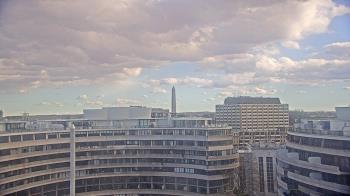 Weather camera view of The Watergate Hotel.