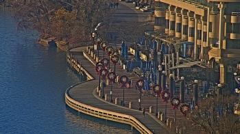 Weather camera view of The Watergate Hotel.