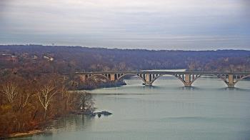 Weather camera view of The Watergate Hotel.