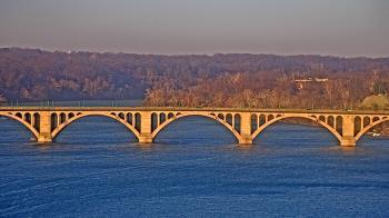 Weather camera view of The Watergate Hotel.