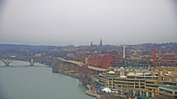 Weather camera view of The Watergate Hotel.