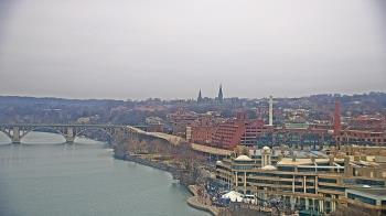 Weather camera view of The Watergate Hotel.