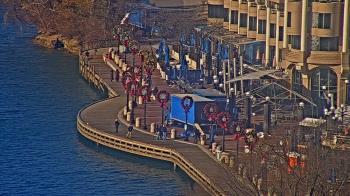 Weather camera view of The Watergate Hotel.