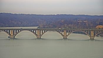 Weather camera view of The Watergate Hotel.