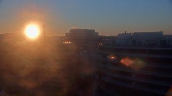 Weather camera view of The Watergate Hotel.