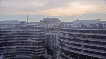 Weather camera view of The Watergate Hotel.