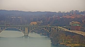 Weather camera view of The Watergate Hotel.