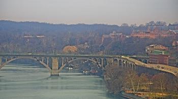 Weather camera view of The Watergate Hotel.