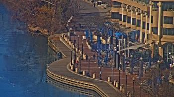 Weather camera view of The Watergate Hotel.