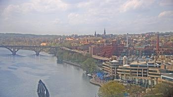 Weather camera view of The Watergate Hotel.