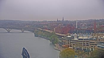 Weather camera view of The Watergate Hotel.