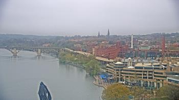 Weather camera view of The Watergate Hotel.