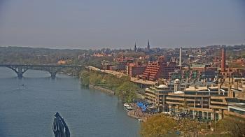 Weather camera view of The Watergate Hotel.