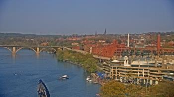 Weather camera view of The Watergate Hotel.