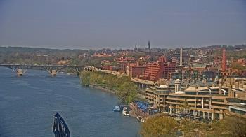 Weather camera view of The Watergate Hotel.