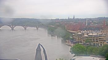 Weather camera view of The Watergate Hotel.