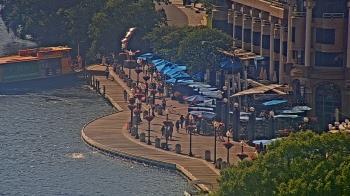 Weather camera view of The Watergate Hotel.