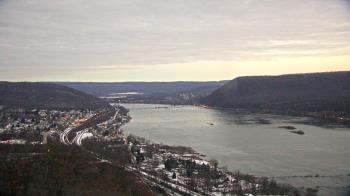 Weather camera view of WHTM Marysville Blue Mtn 1000 ft elev.