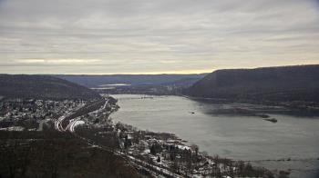 Weather camera view of WHTM Marysville Blue Mtn 1000 ft elev.