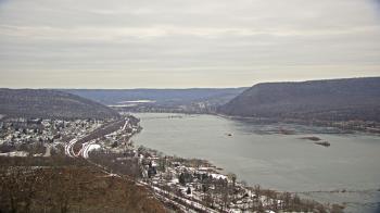 Weather camera view of WHTM Marysville Blue Mtn 1000 ft elev.