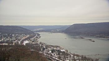 Weather camera view of WHTM Marysville Blue Mtn 1000 ft elev.