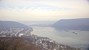 Weather camera view of WHTM Marysville Blue Mtn 1000 ft elev.